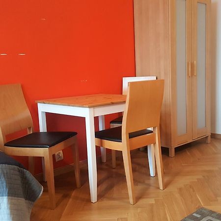 Cinnamon Hostel Wroclaw Ngoại thất bức ảnh