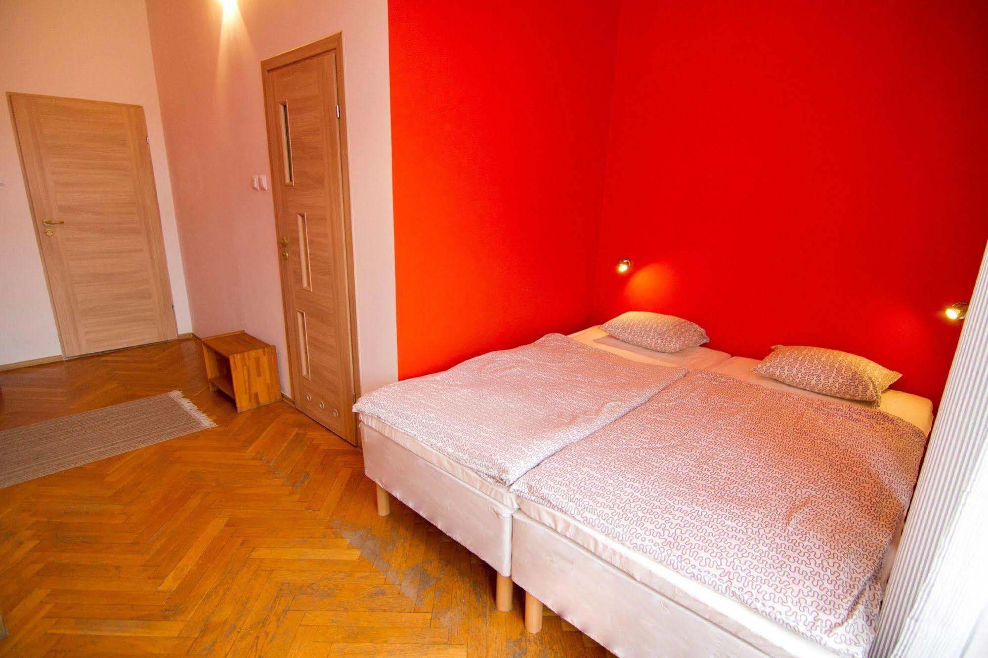 Cinnamon Hostel Wroclaw Ngoại thất bức ảnh
